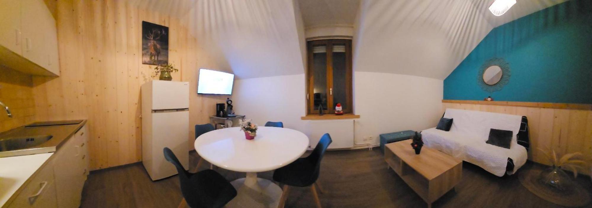 Gite Eglantine 2 A 6 Personnes Avec Spa Et Salle De Jeux Dans La Residence Ventron Luaran gambar