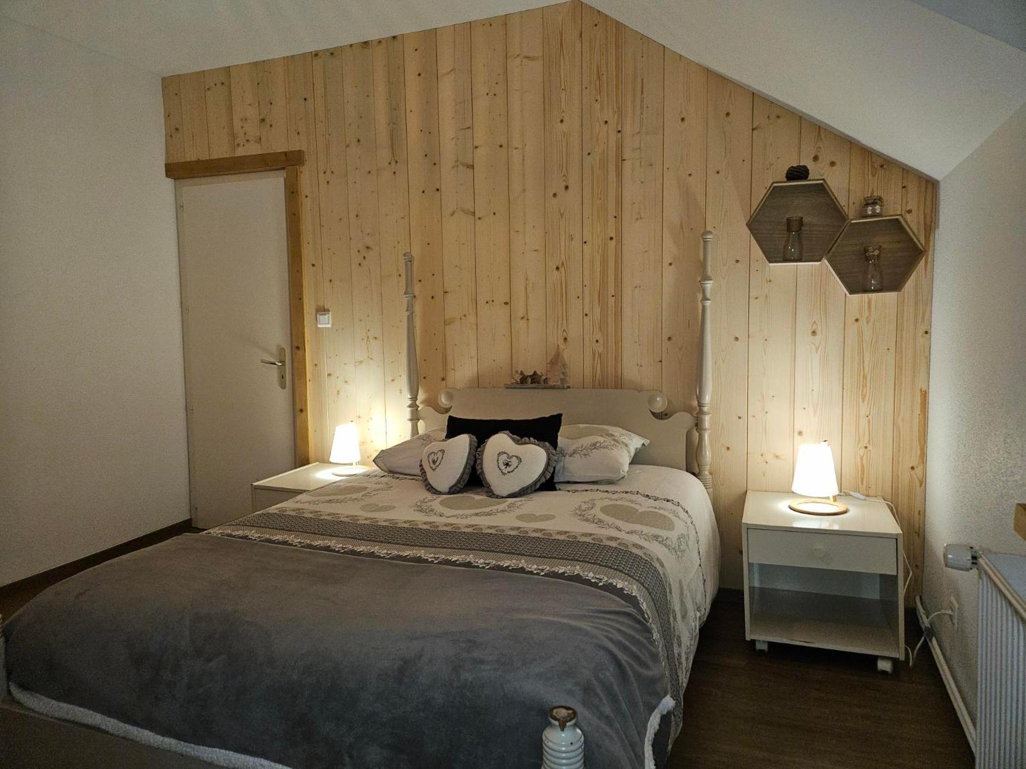 Gite Eglantine 2 A 6 Personnes Avec Spa Et Salle De Jeux Dans La Residence Ventron Luaran gambar