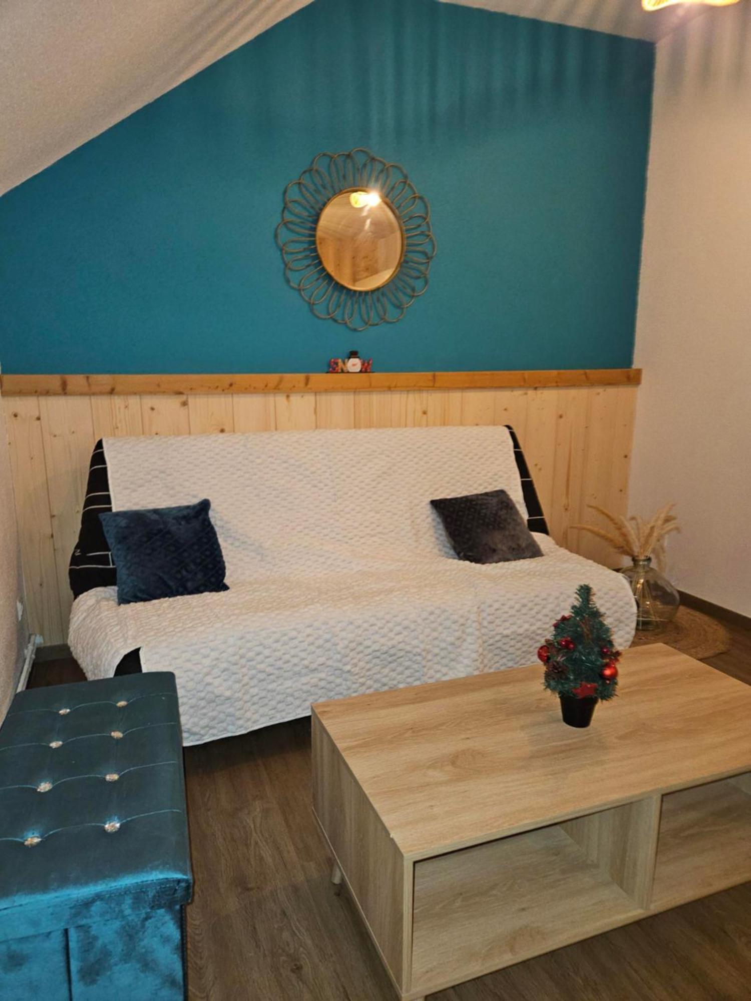Gite Eglantine 2 A 6 Personnes Avec Spa Et Salle De Jeux Dans La Residence Ventron Luaran gambar