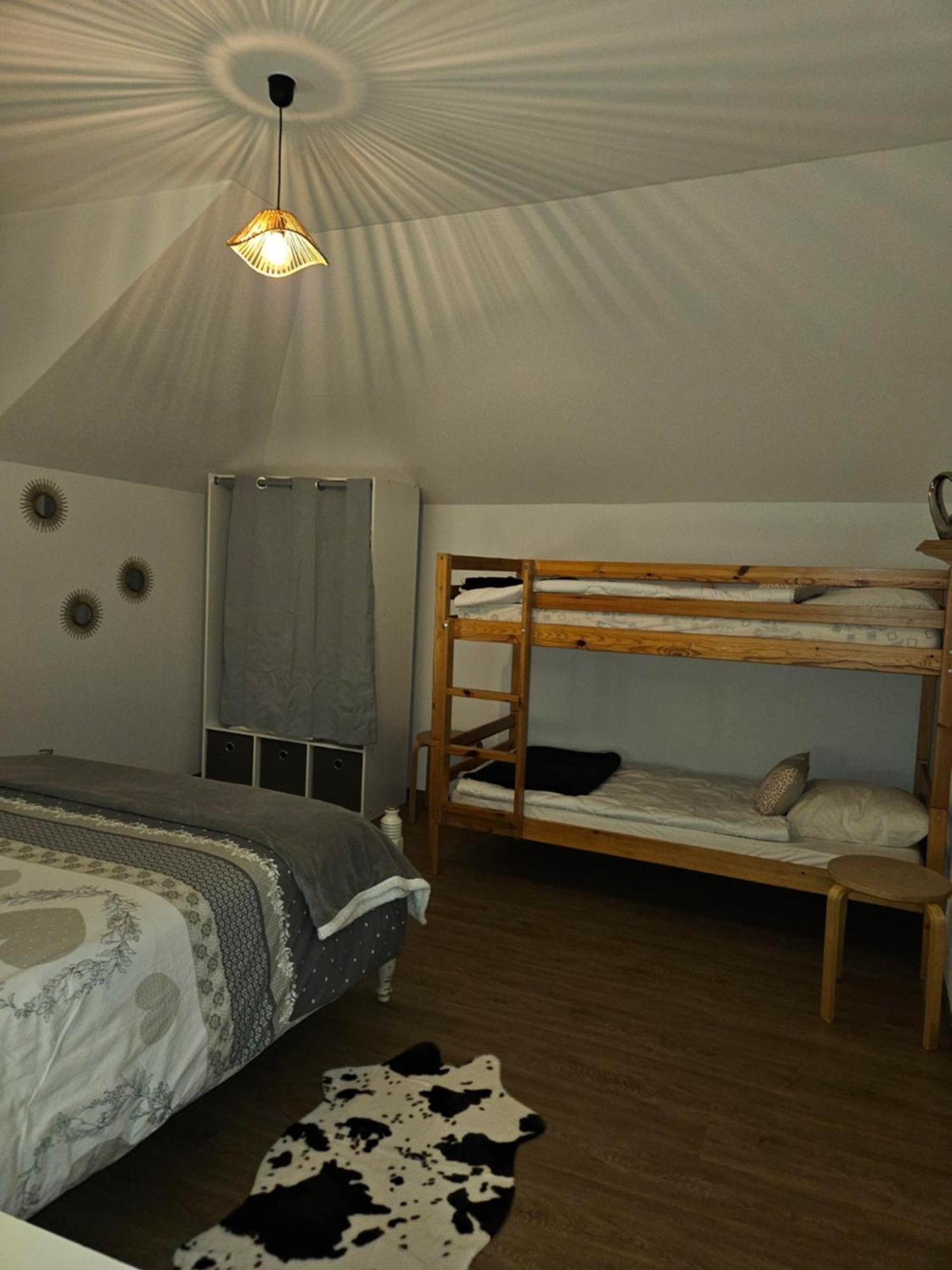 Gite Eglantine 2 A 6 Personnes Avec Spa Et Salle De Jeux Dans La Residence Ventron Luaran gambar